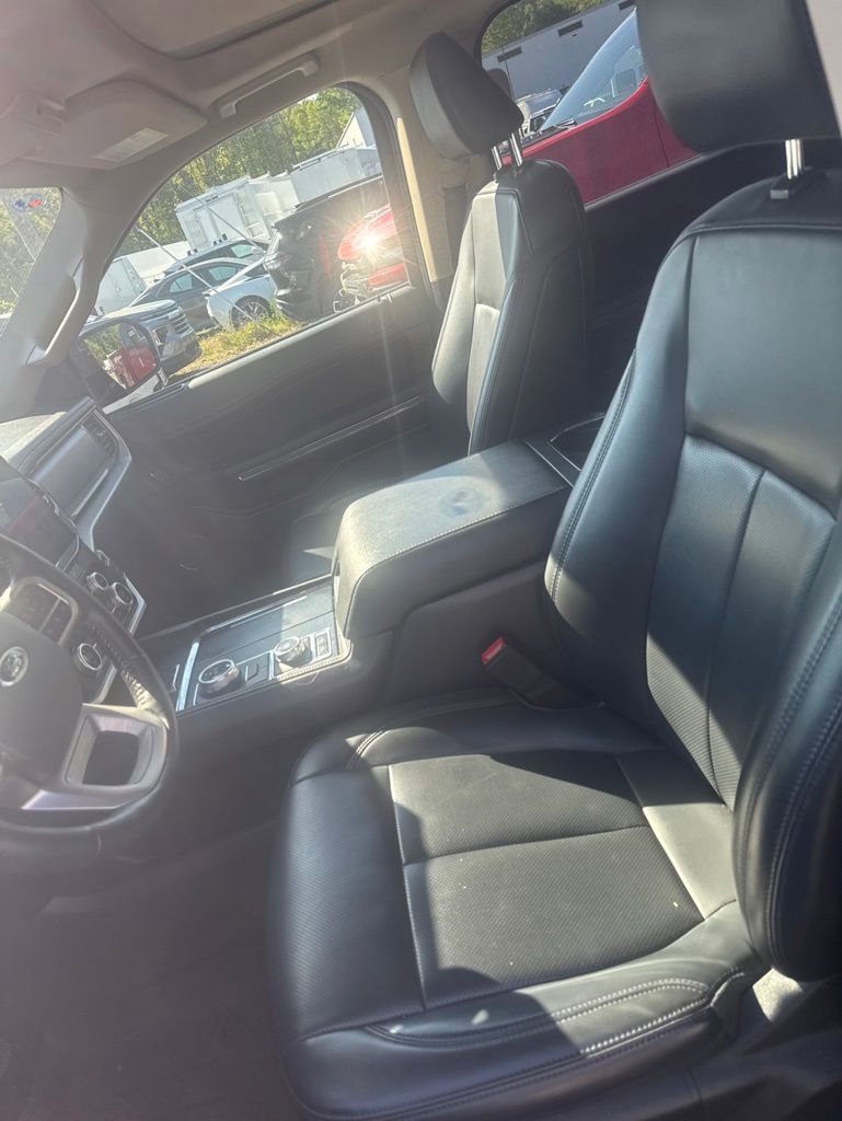 Used 2023 Ford Expedition XLT AWD/4WD image 21