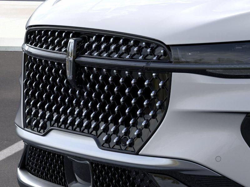 New 2026 Lincoln Nautilus Premier AWD/4WD image 37
