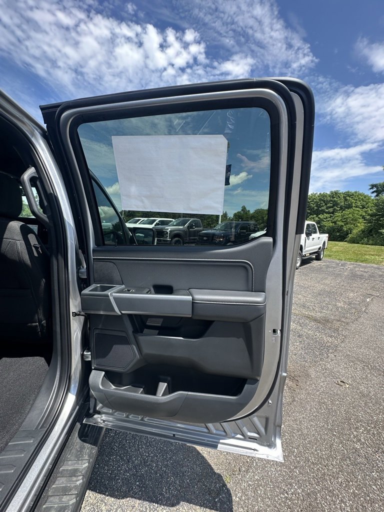New 2025 Ford F150 XLT w/ Equipment Group 302A MID image 12