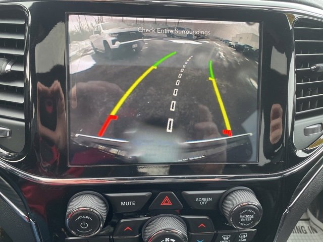 Used 2020 Jeep Grand Cherokee Limited image 18