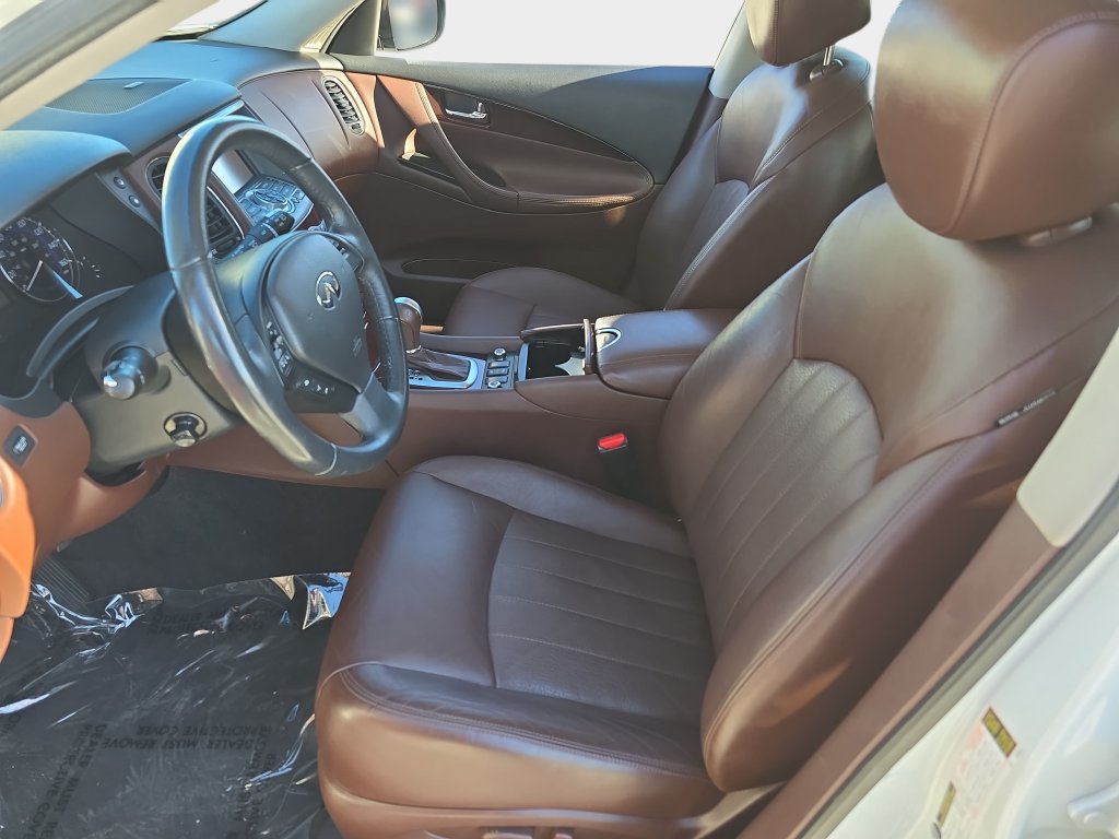 Used 2015 INFINITI QX50 Journey w/ Premium Package RWD image 17