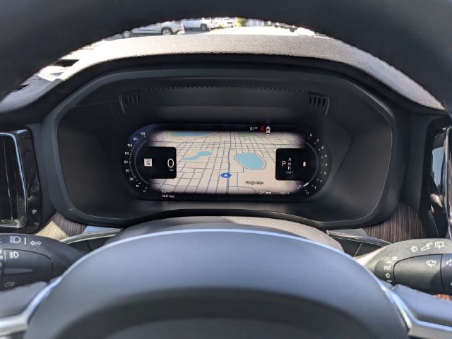 Used 2023 Volvo XC60 B5 Plus w/ Protection Package Premier FWD image 37