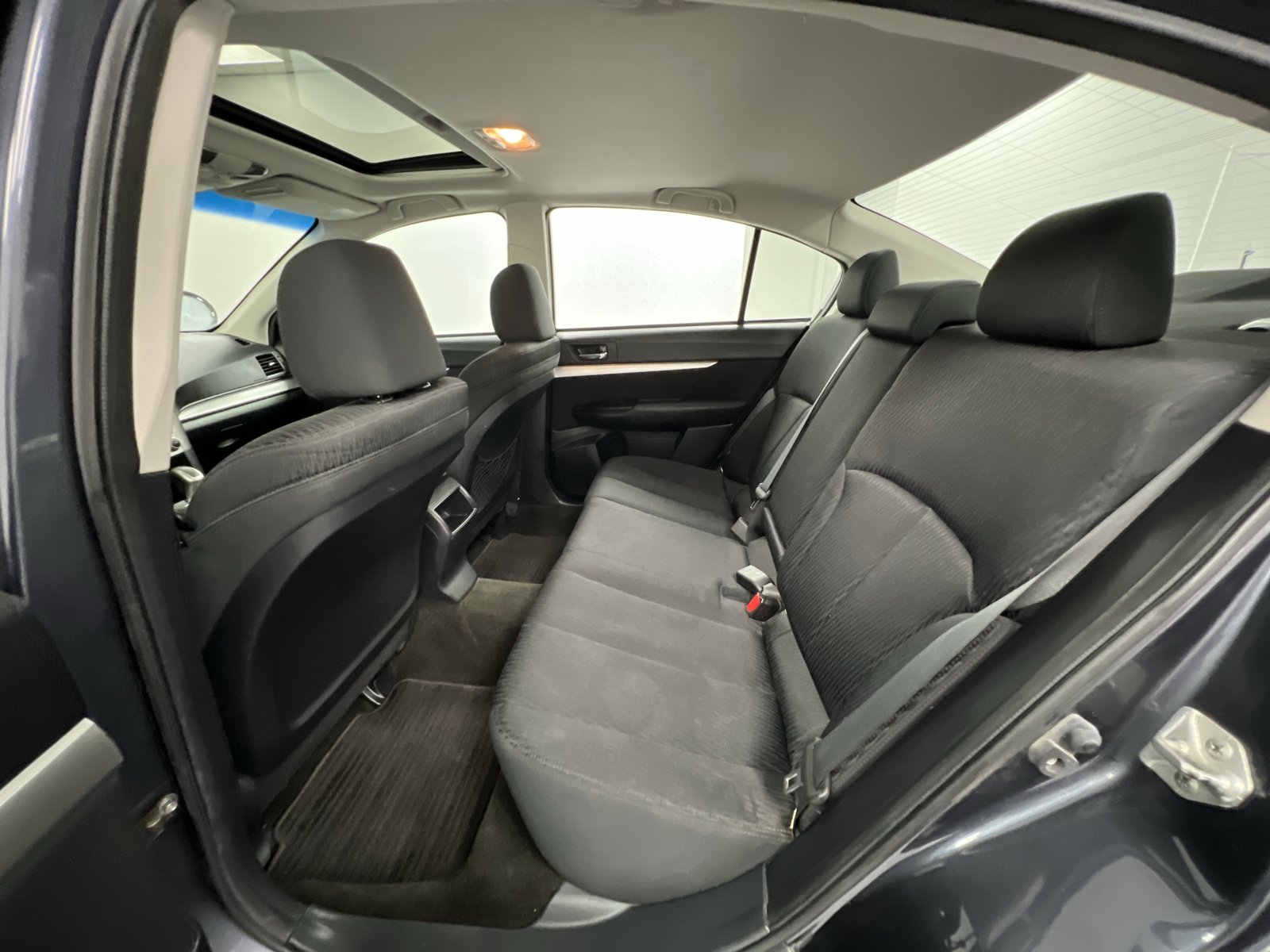 Used 2011 Subaru Legacy 2.5i Premium AWD/4WD image 31