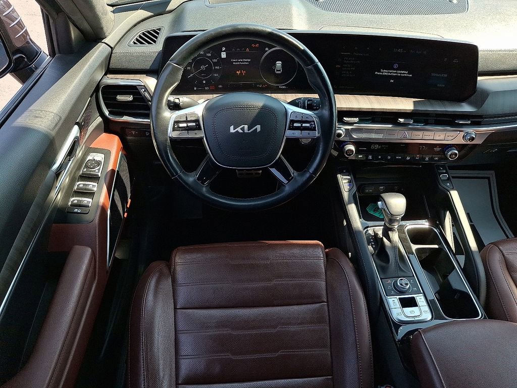 Certified 2023 Kia Telluride SX Prestige AWD/4WD image 11