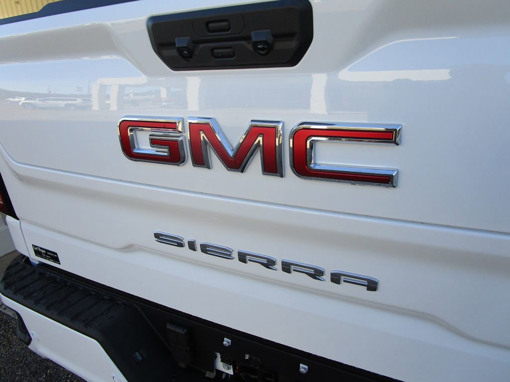 New 2026 GMC Sierra 1500 AT4 w/ AT4 Premium Package image 17
