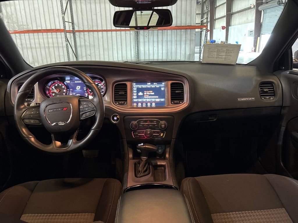 Used 2023 Dodge Charger R/T w/ Blacktop Package image 12