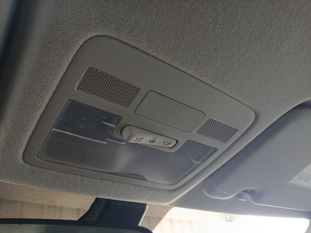 New 2026 Hyundai Venue SE FWD image 24