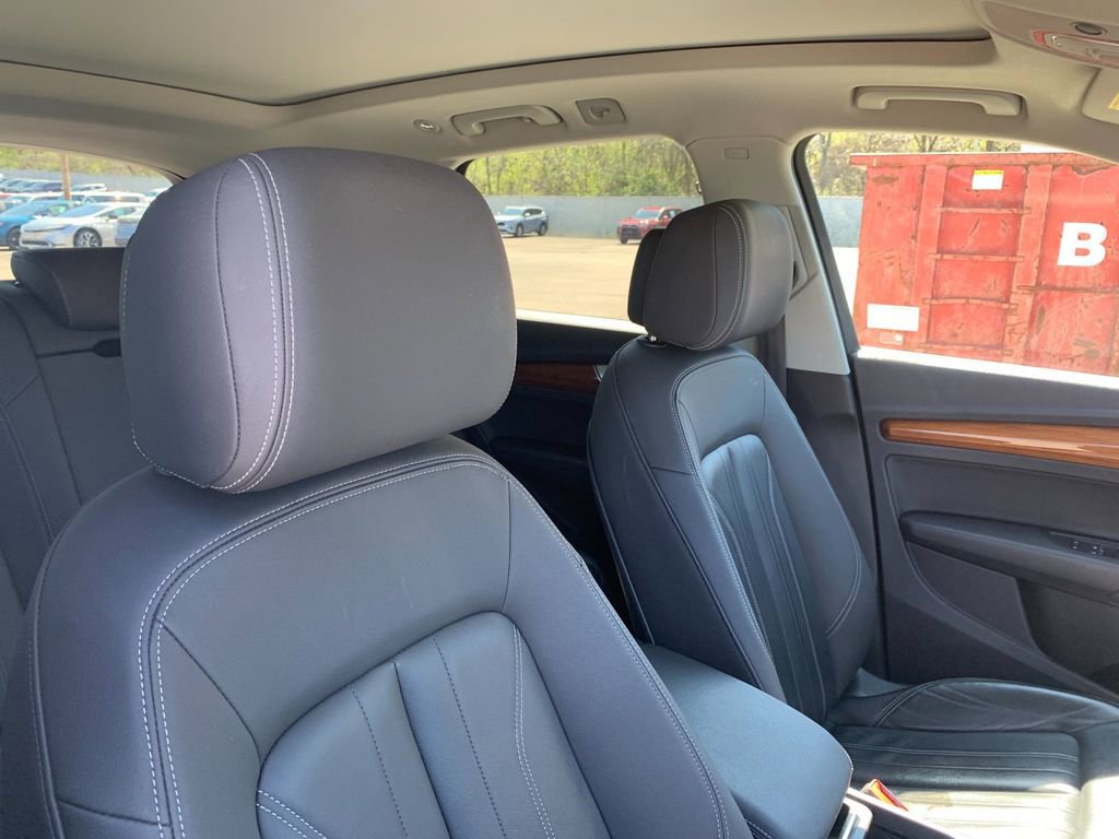 Used 2021 Audi Q5 2.0T Premium w/ Convenience Package image 20