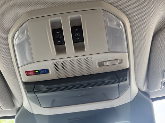 Used 2023 Subaru Ascent Limited w/ Technology Package AWD/4WD image 24