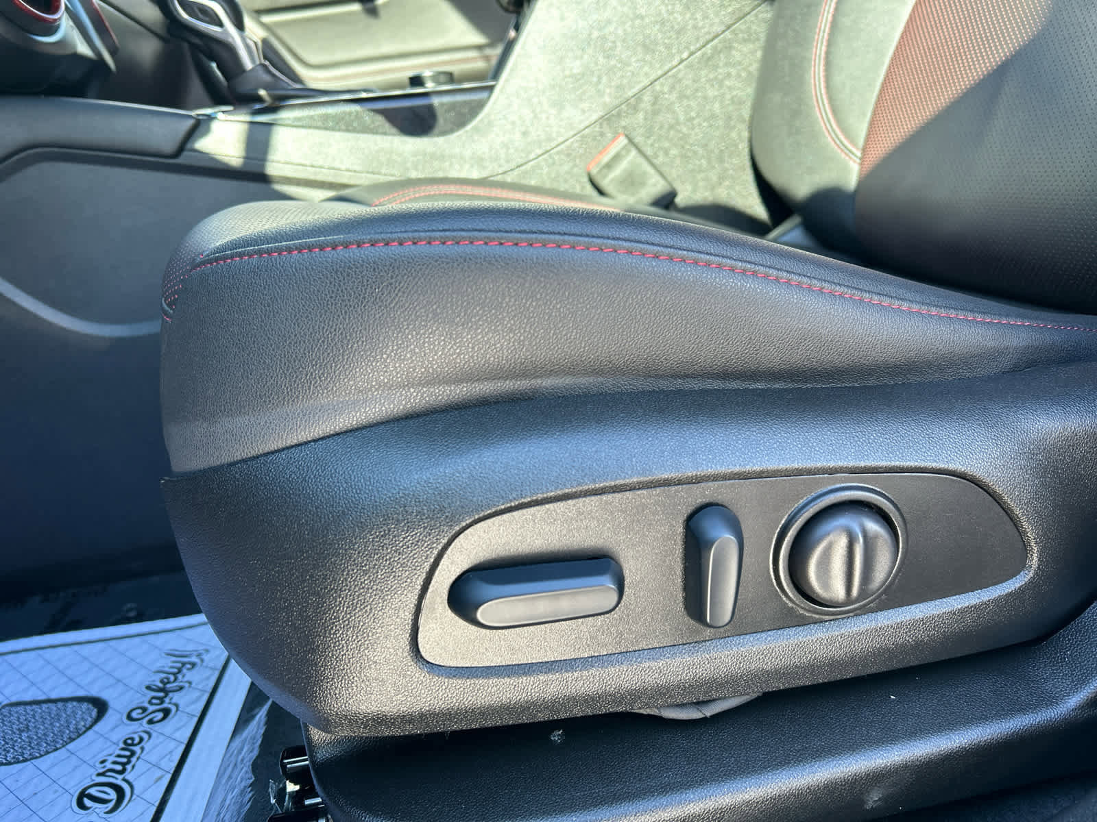 Used 2024 Chevrolet Blazer RS w/ Enhanced Convenience Package image 13