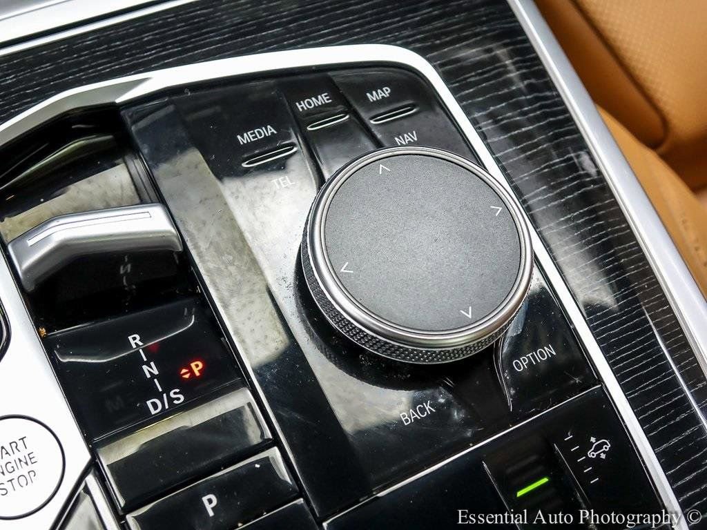 Used 2023 BMW X7 xDrive40i w/ M Sport Package image 23