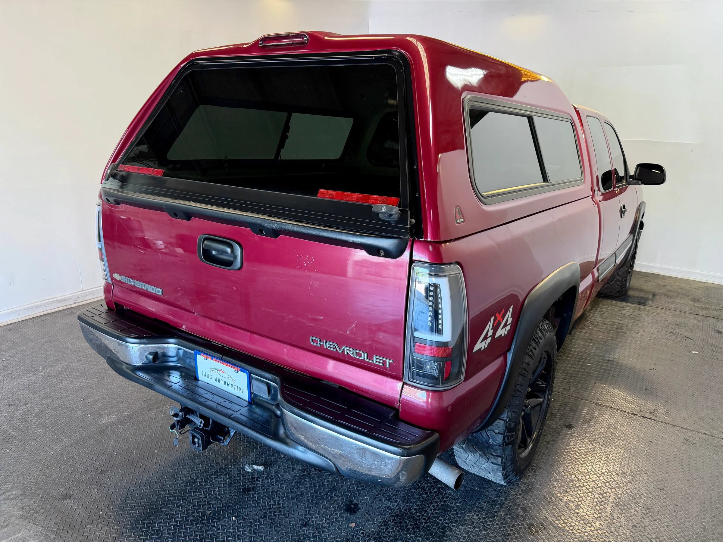 Used 2005 Chevrolet Silverado 1500 LS w/ Light Duty Power Package AWD/4WD image 7