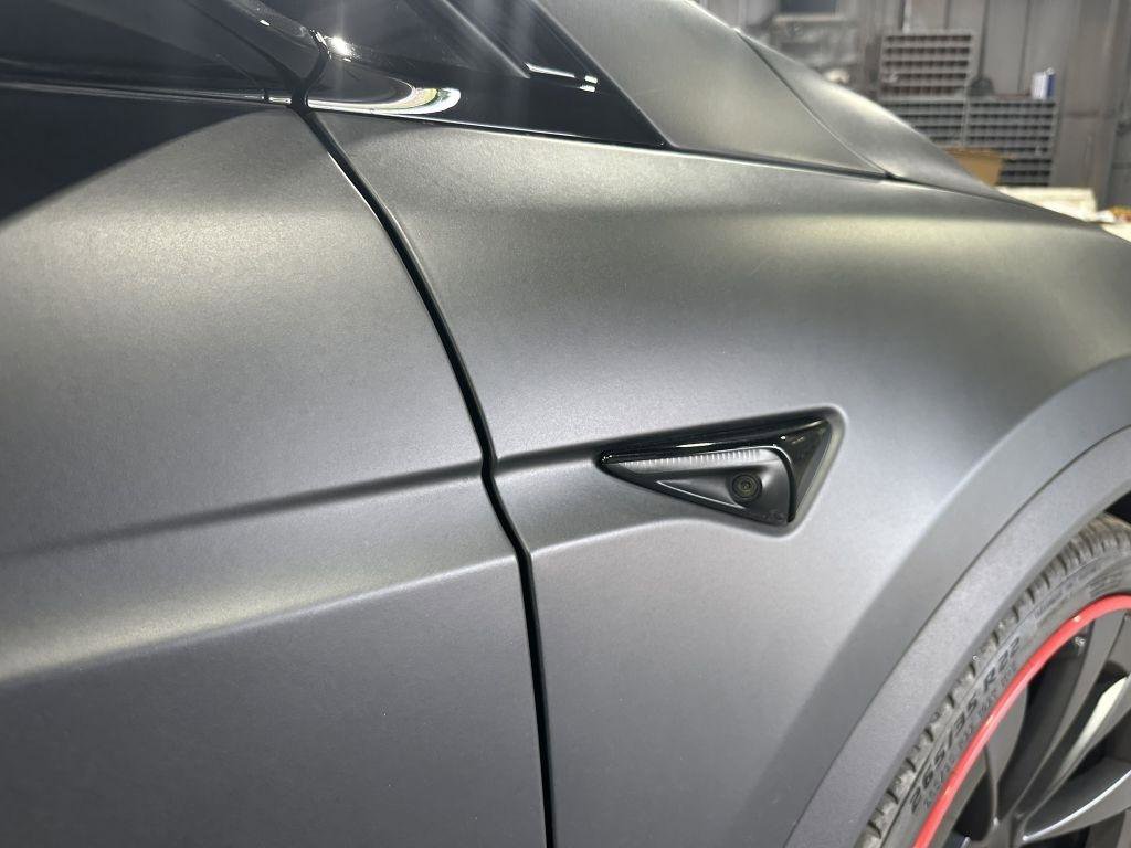 Used 2023 Tesla Model X Plaid image 40