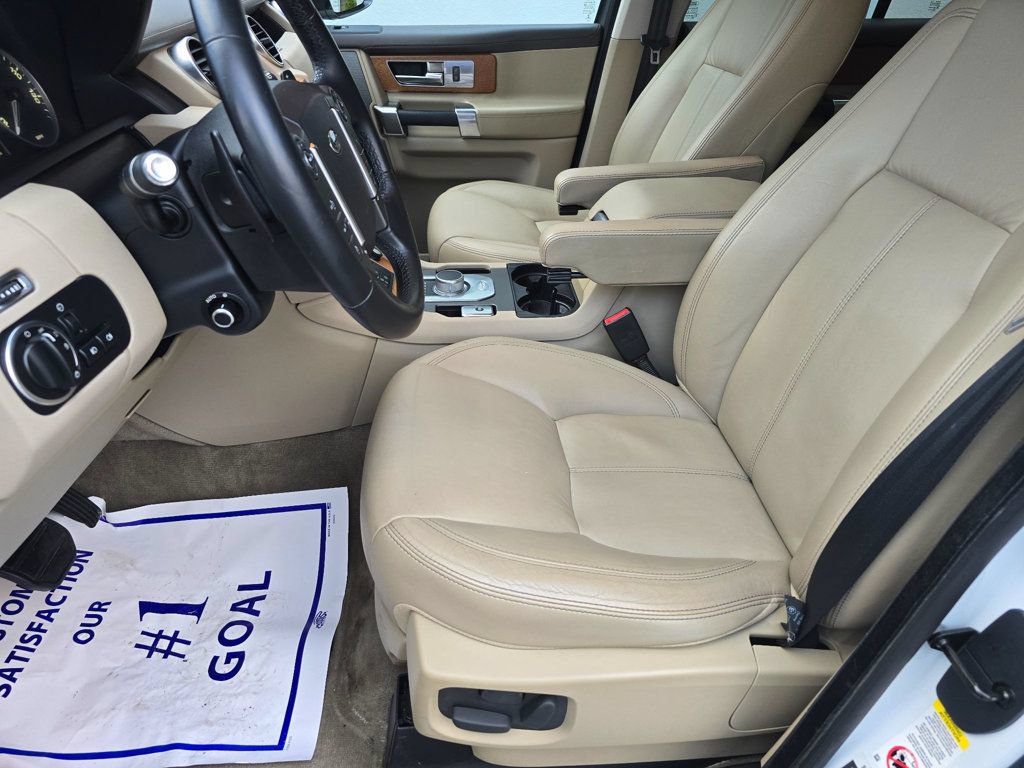 Used 2016 Land Rover LR4 HSE LUX AWD/4WD image 8