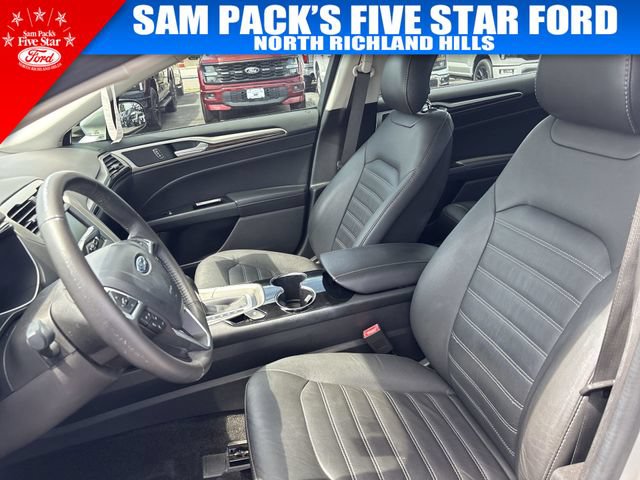 Used 2014 Ford Fusion SE w/ Equipment Group 202A FWD image 20
