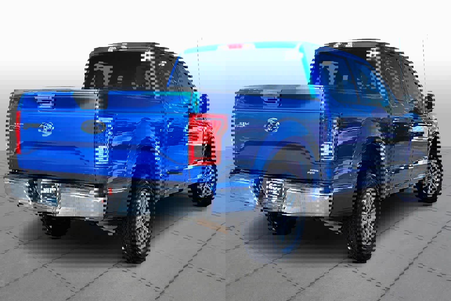 Used 2016 Ford F150 XLT image 13