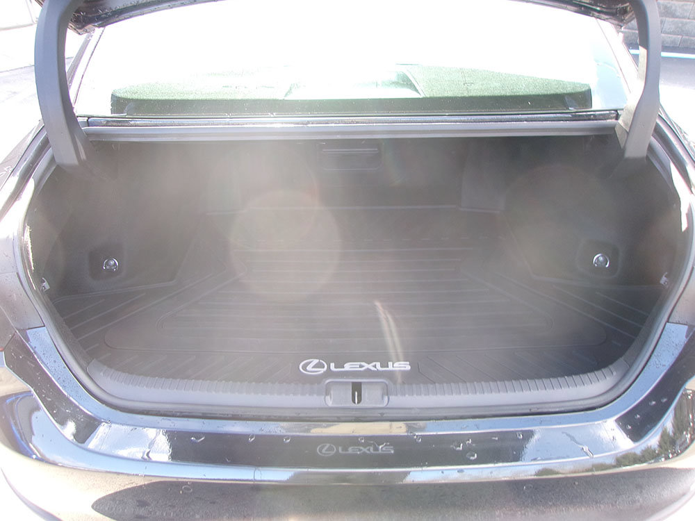 Used 2025 Lexus ES 300h w/ Premium Package FWD image 12