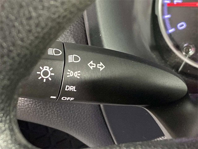 Used 2021 Toyota RAV4 LE image 16