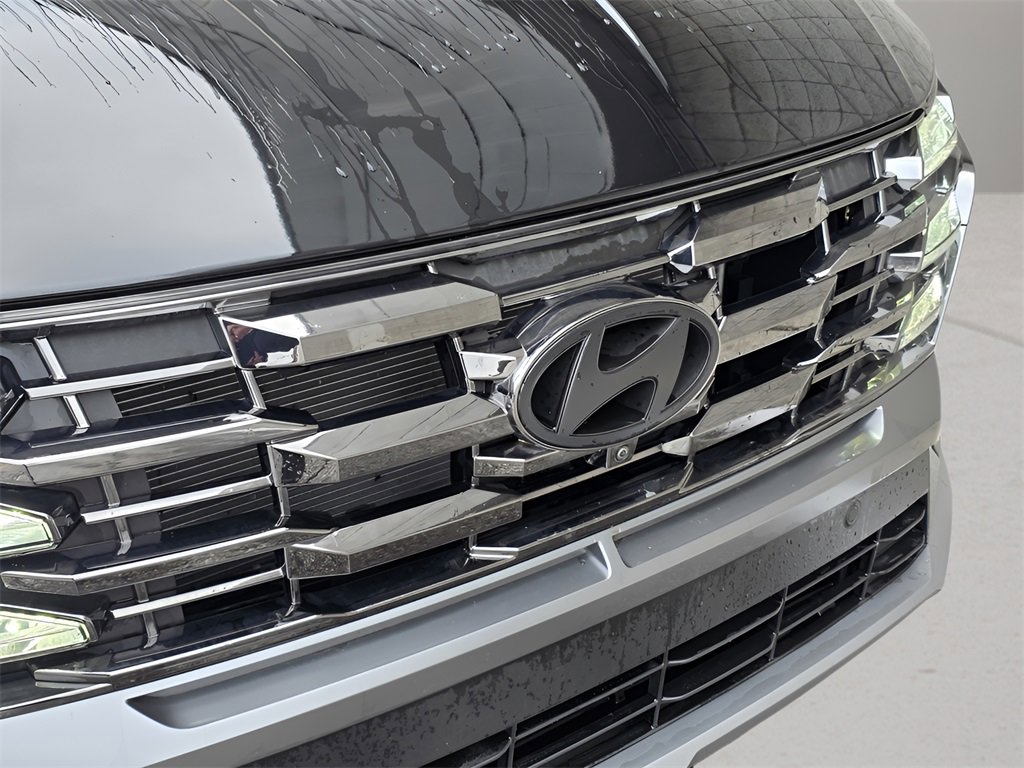 Certified 2025 Hyundai Tucson Limited image 9