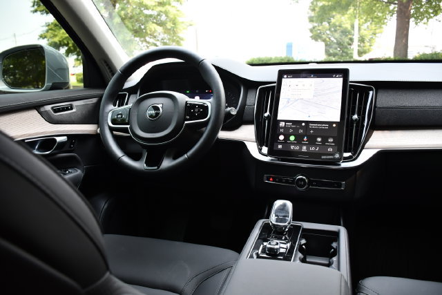 New 2026 Volvo XC90 B6 Plus w/ Protection Package Premier AWD/4WD image 20