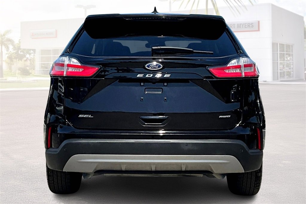 Used 2024 Ford Edge SEL image 19