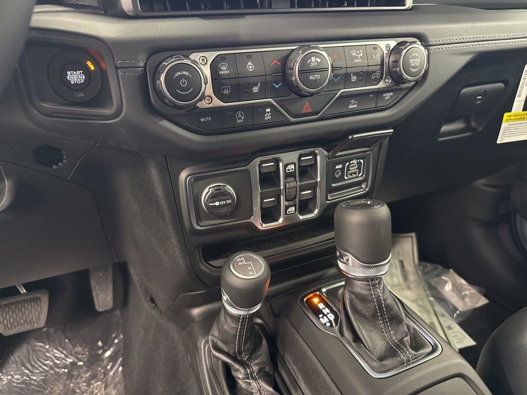 New 2026 Jeep Gladiator Sport image 24