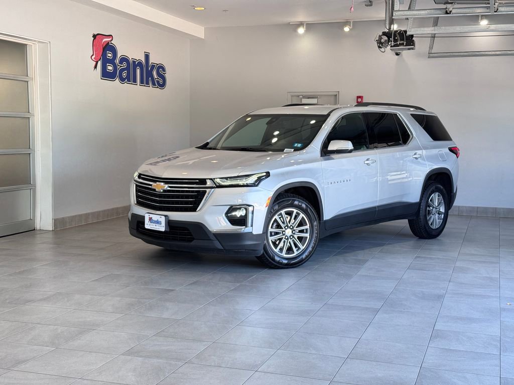 Certified 2022 Chevrolet Traverse LT w/ LPO, Floor Liner Package image 2