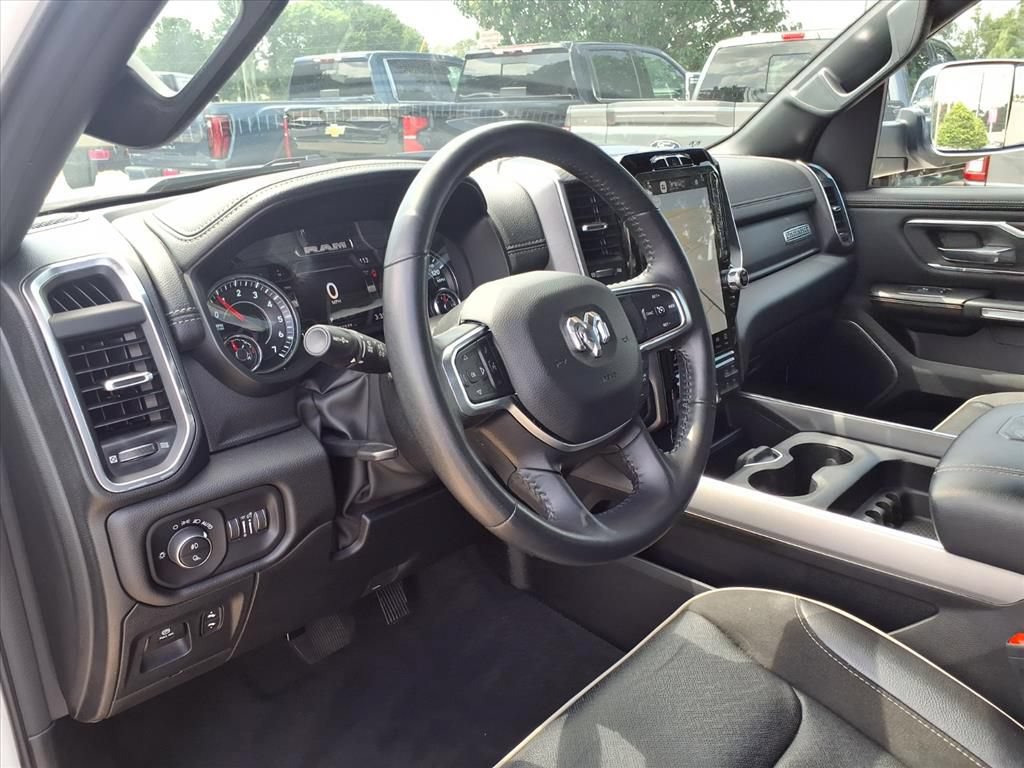 Used 2023 RAM 1500 Laramie AWD/4WD image 12