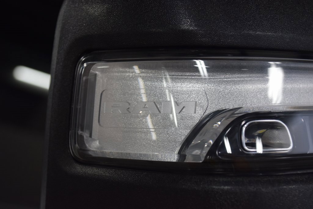 Used 2024 RAM 2500 Limited image 18