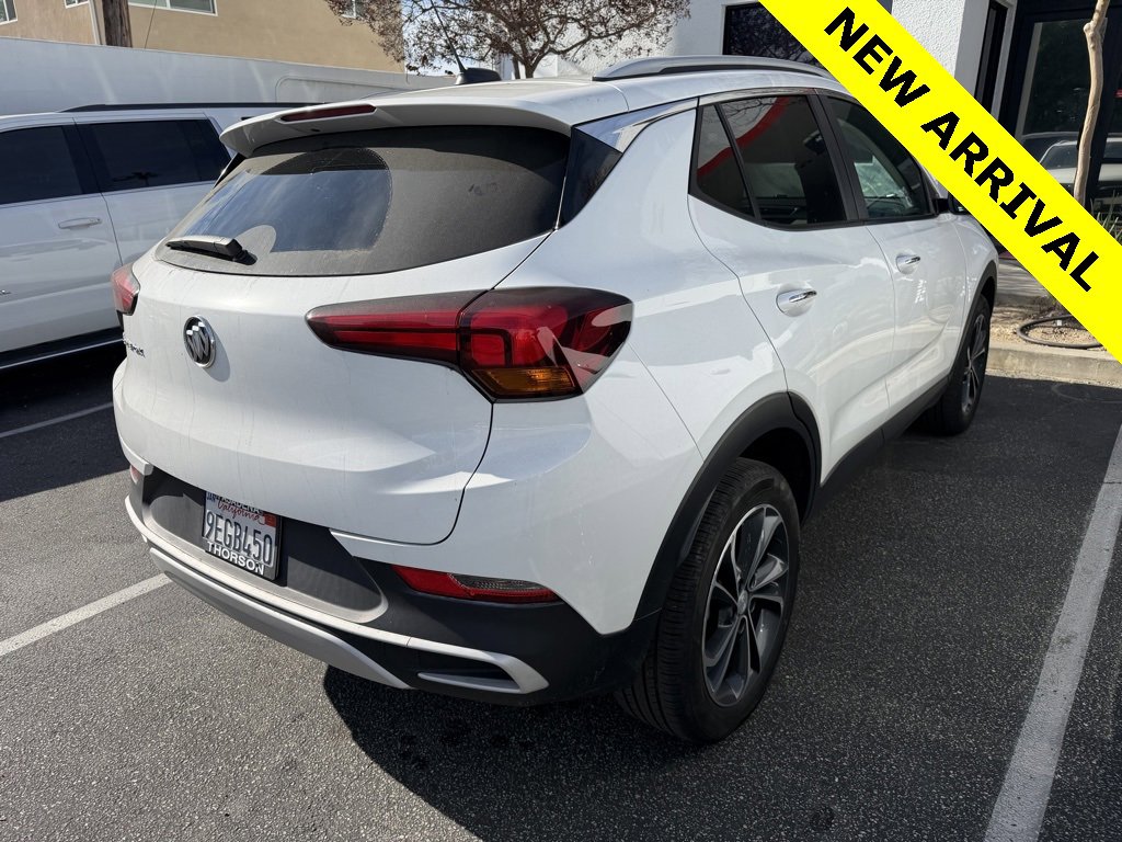Certified 2023 Buick Encore GX Select image 3