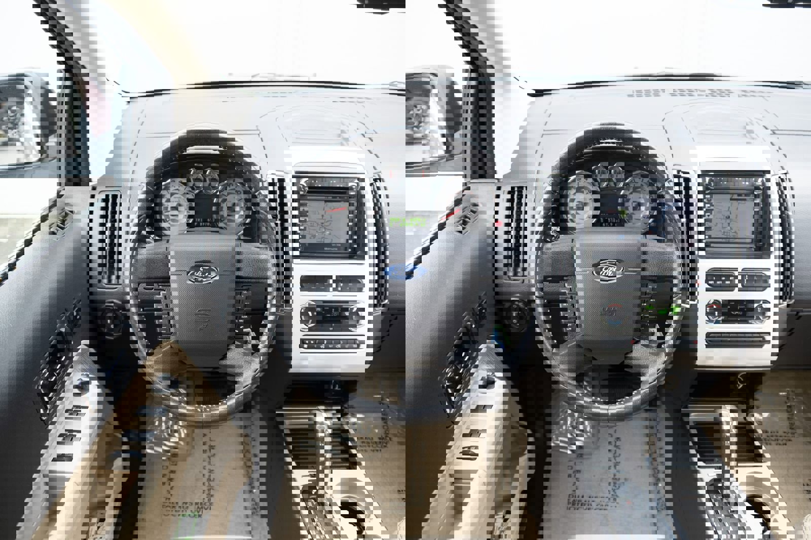 Used 2010 Ford Edge Limited image 2