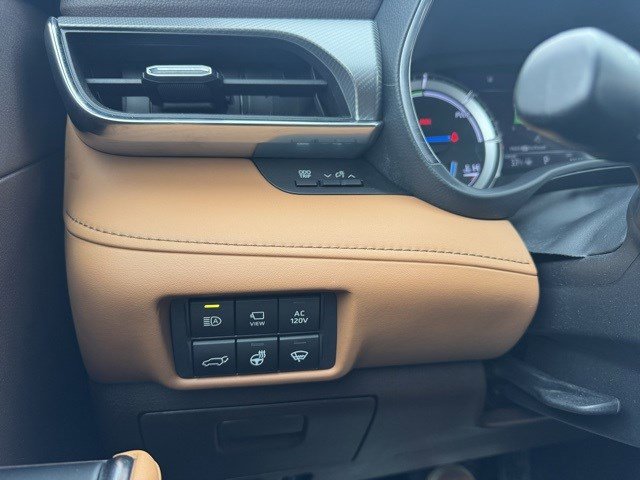 Used 2022 Toyota Highlander Platinum image 15