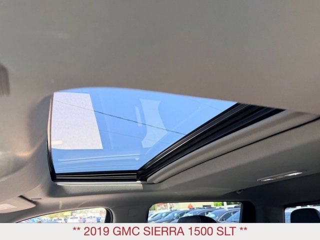 Used 2019 GMC Sierra 1500 SLT w/ SLT Premium Package AWD/4WD image 19