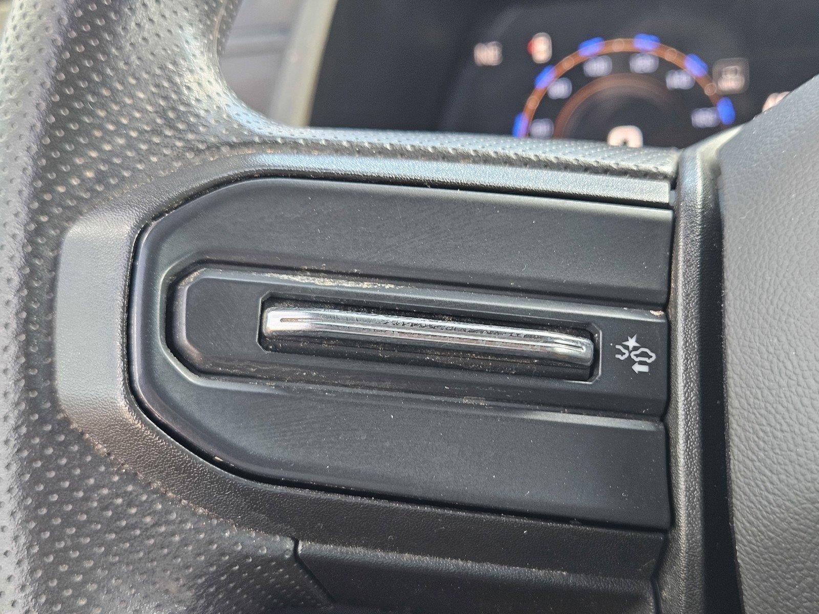 Used 2024 Chevrolet Colorado W/T RWD image 21