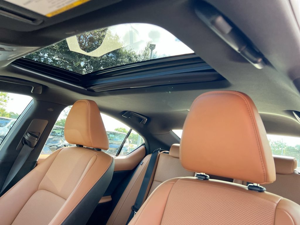 Certified 2024 Lexus IS 350 F Sport RWD image 18