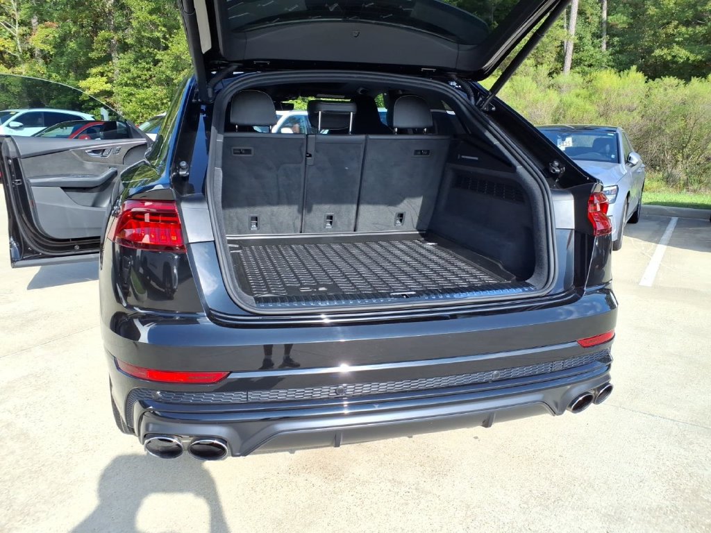 Used 2022 Audi SQ8 Prestige w/ Prestige Package AWD/4WD image 22