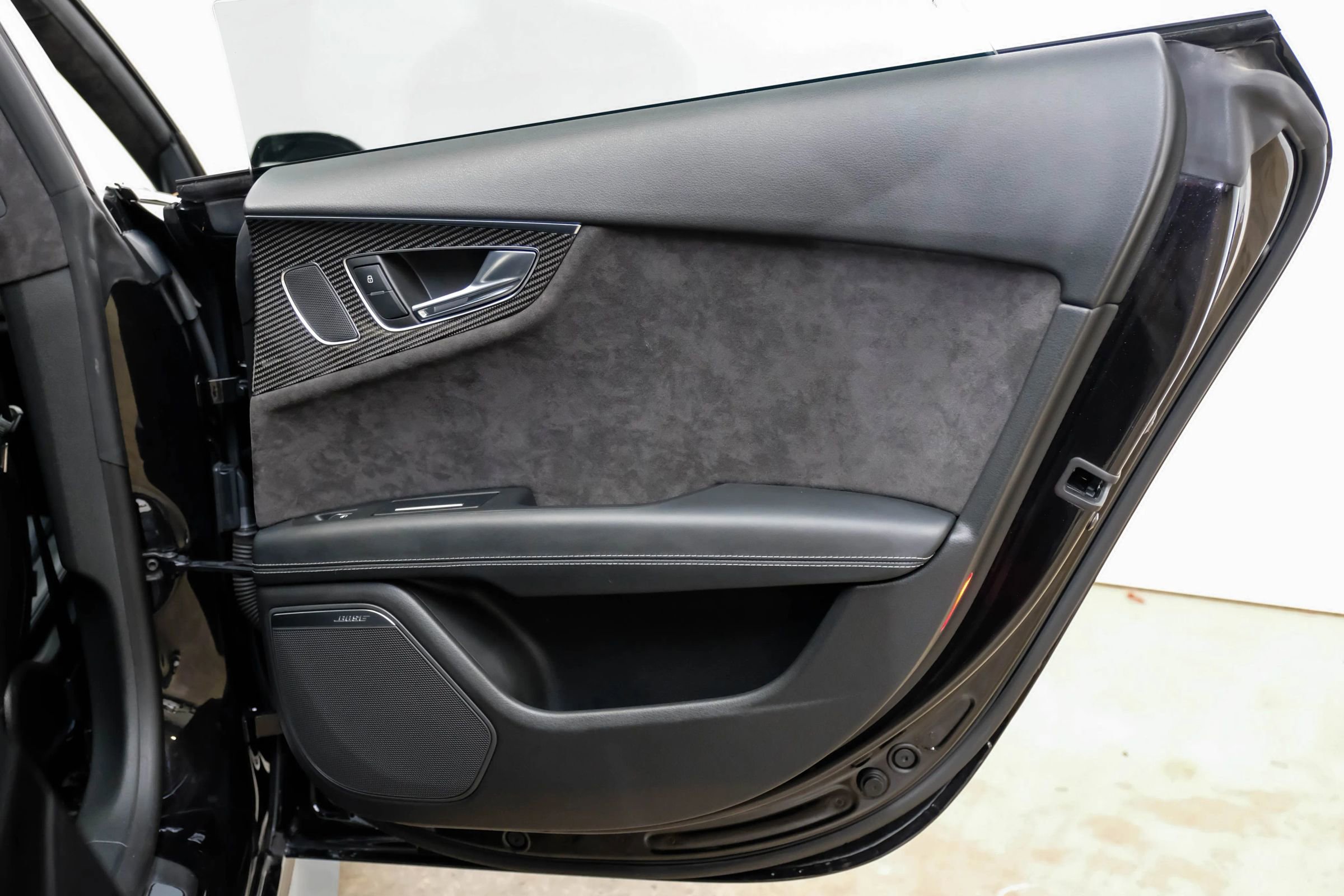Used 2016 Audi RS 7 Prestige image 40