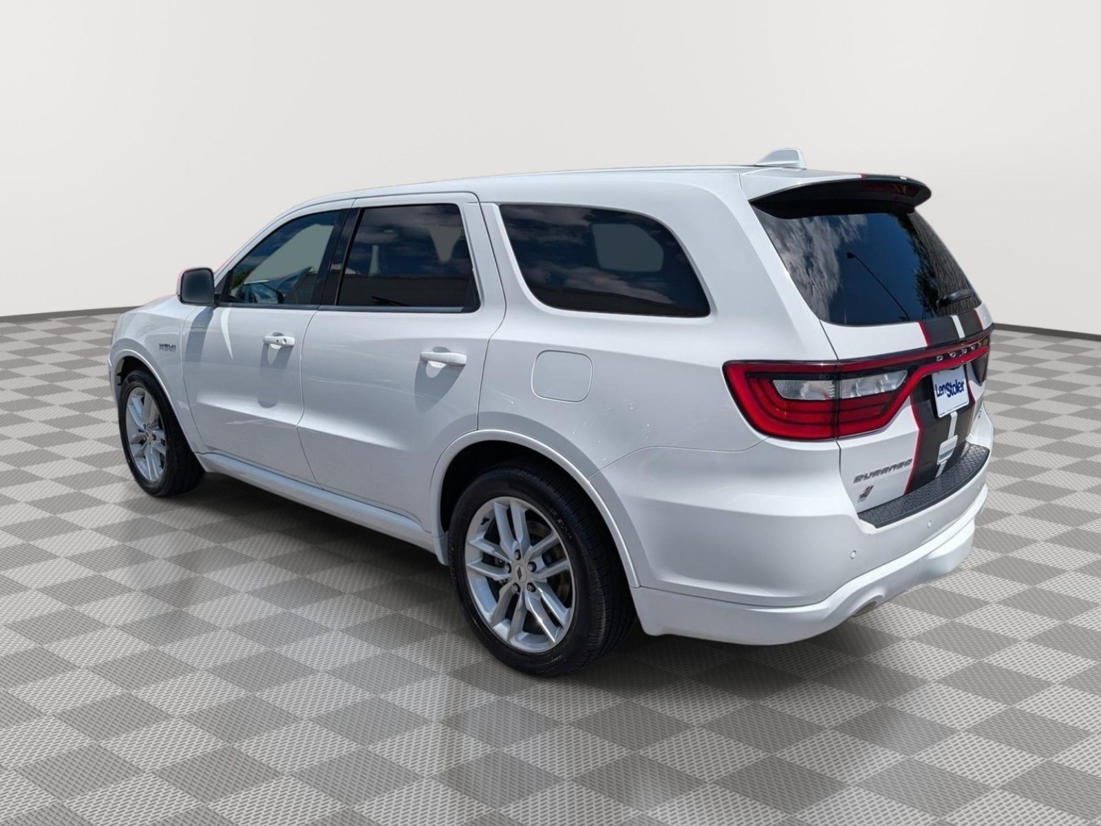 Used 2022 Dodge Durango R/T w/ Trailer Tow Group IV AWD/4WD image 3