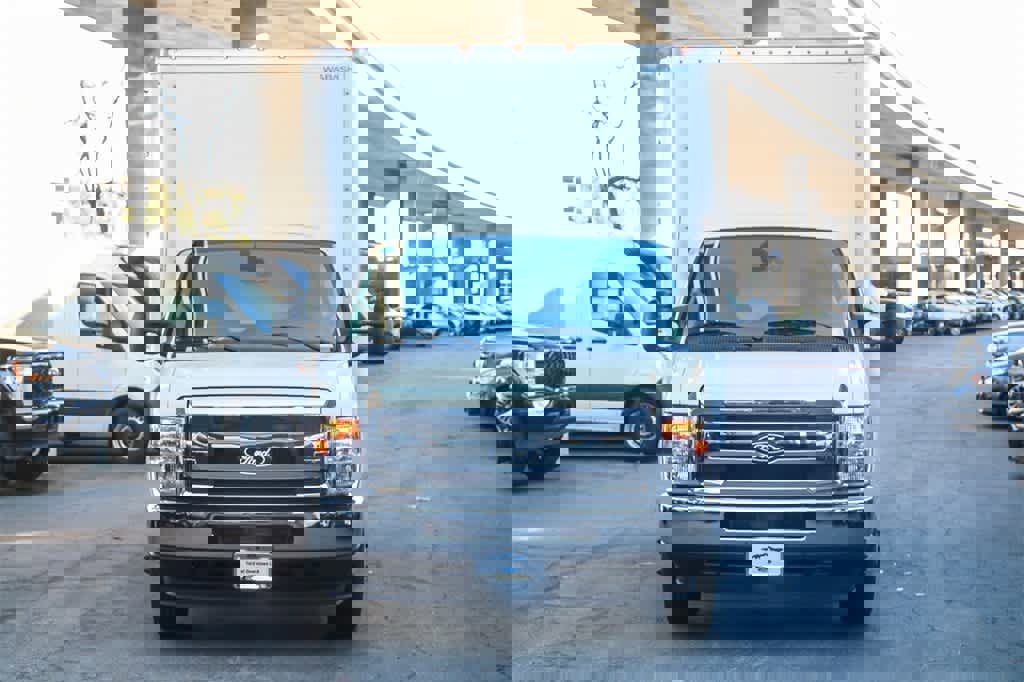 New 2026 Ford E-350 and Econoline 350 Super Duty w/ Power Equipment Group image 2