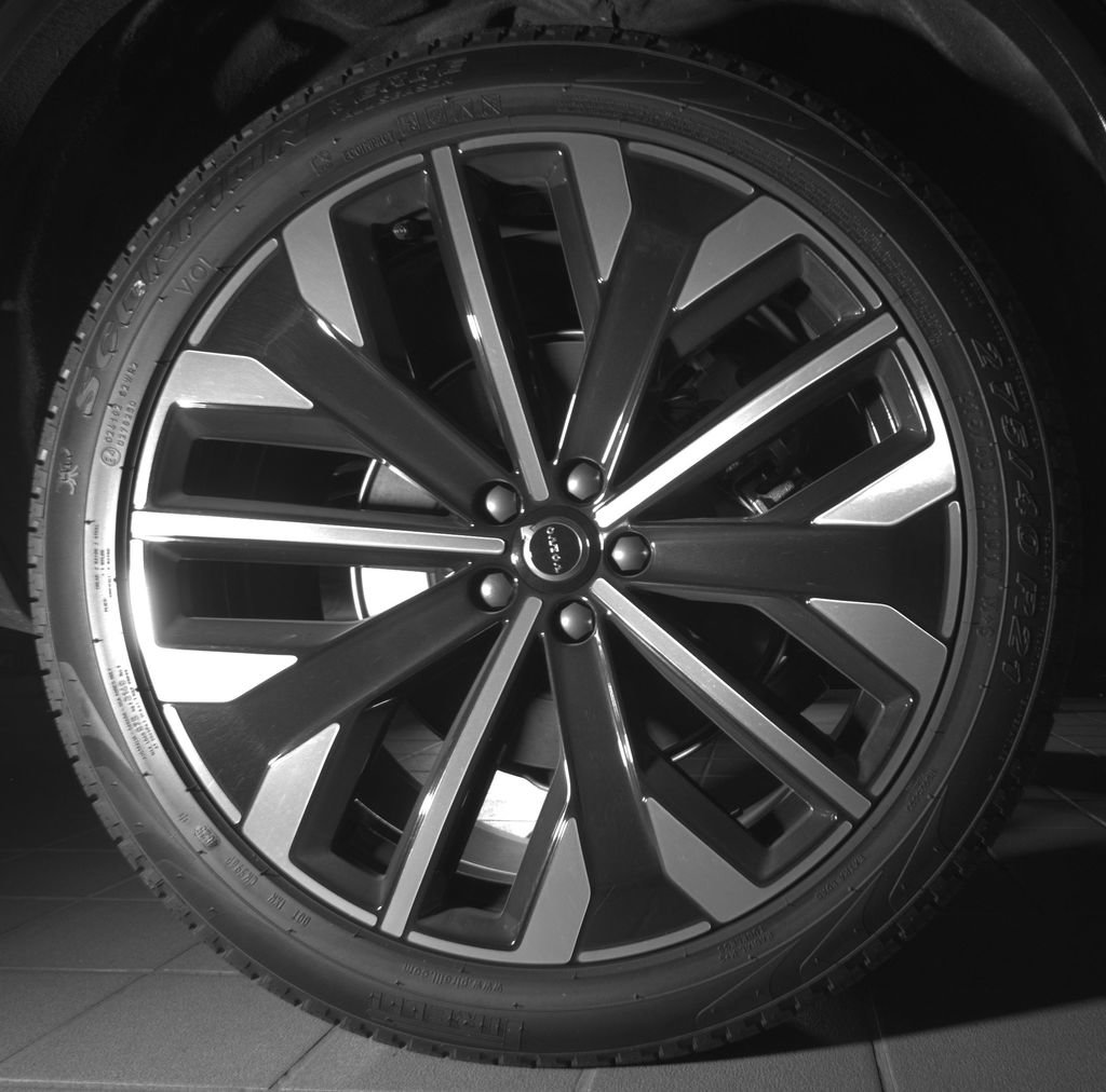 Certified 2026 Volvo XC90 T8 Plus w/ Protection Package Premier AWD/4WD image 28