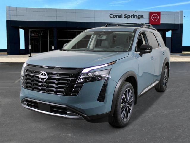 New 2026 Nissan Pathfinder Platinum w/ Cargo Package