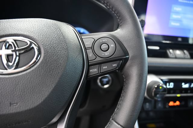 Certified 2023 Toyota RAV4 XSE AWD/4WD image 24