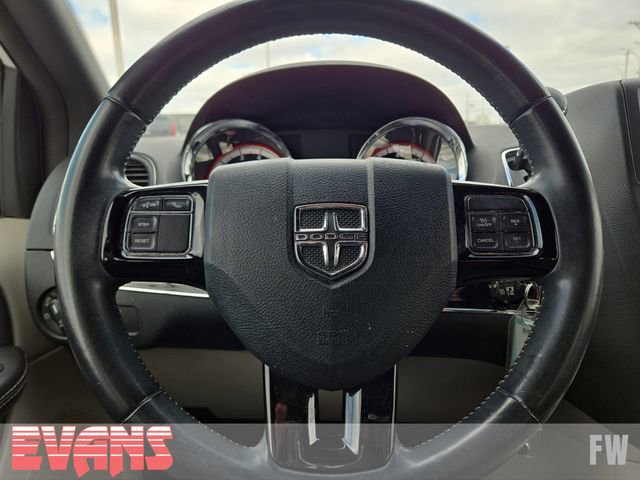 Used 2019 Dodge Grand Caravan SXT image 13