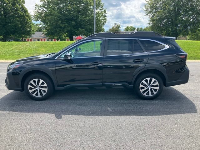 Used 2024 Subaru Outback Premium AWD/4WD image 7