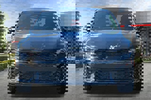 Used 2025 Kia K5 GT-Line w/ GT-Line Premium Package image 10