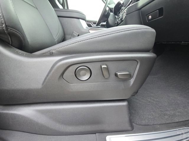 Used 2025 Chevrolet Silverado 1500 LTZ AWD/4WD image 20