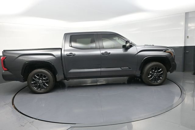 Used 2024 Toyota Tundra Platinum AWD/4WD image 25