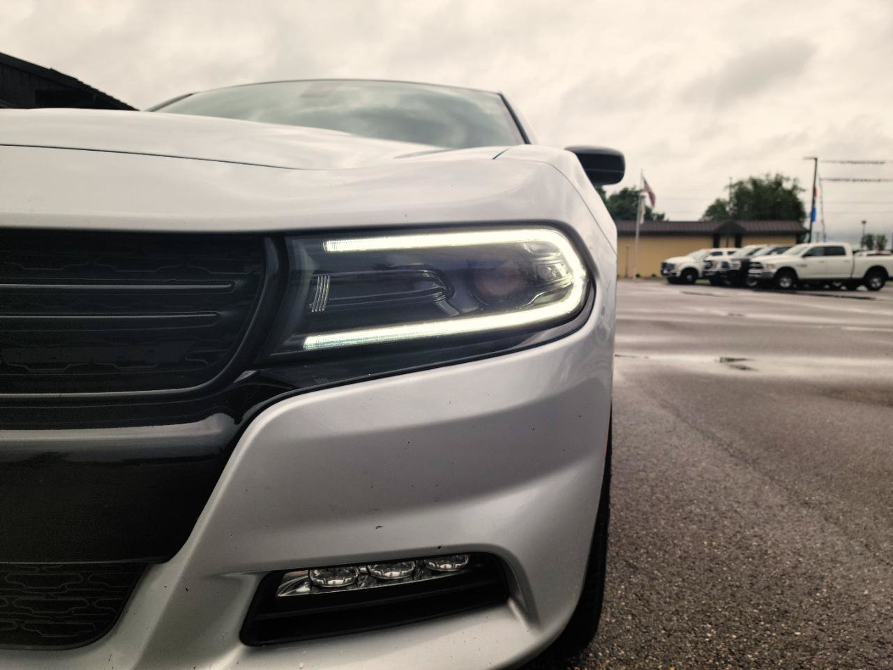 Used 2022 Dodge Charger SXT w/ Driver Convenience Group AWD/4WD image 15
