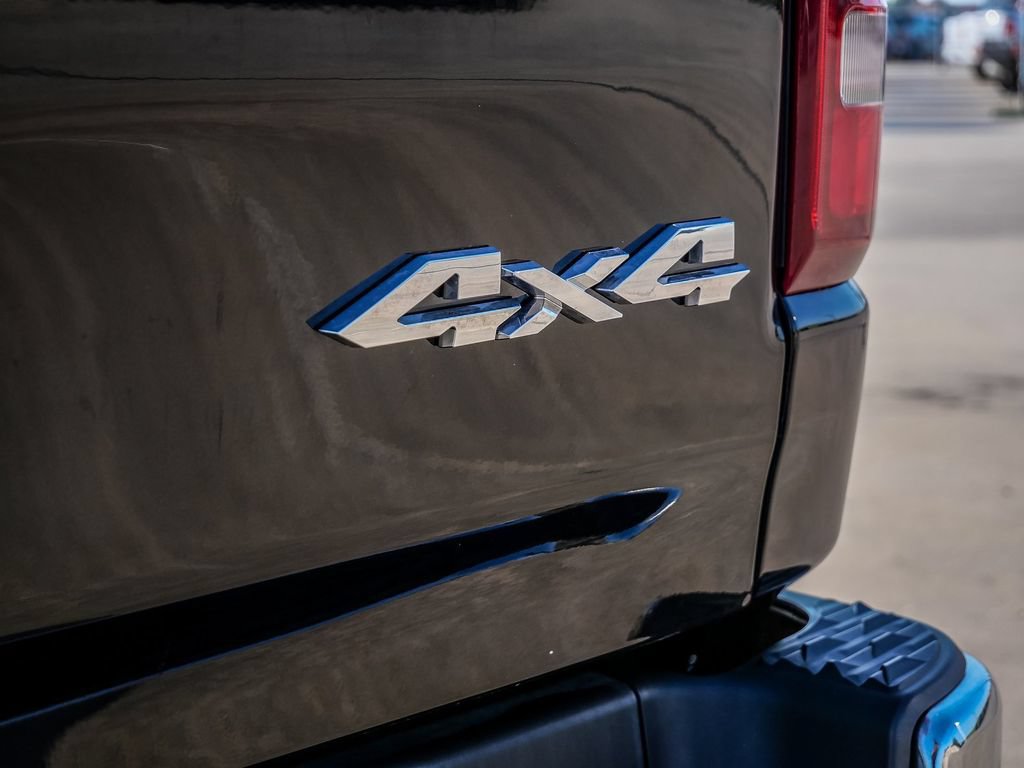 Used 2020 RAM 1500 Longhorn AWD/4WD image 16