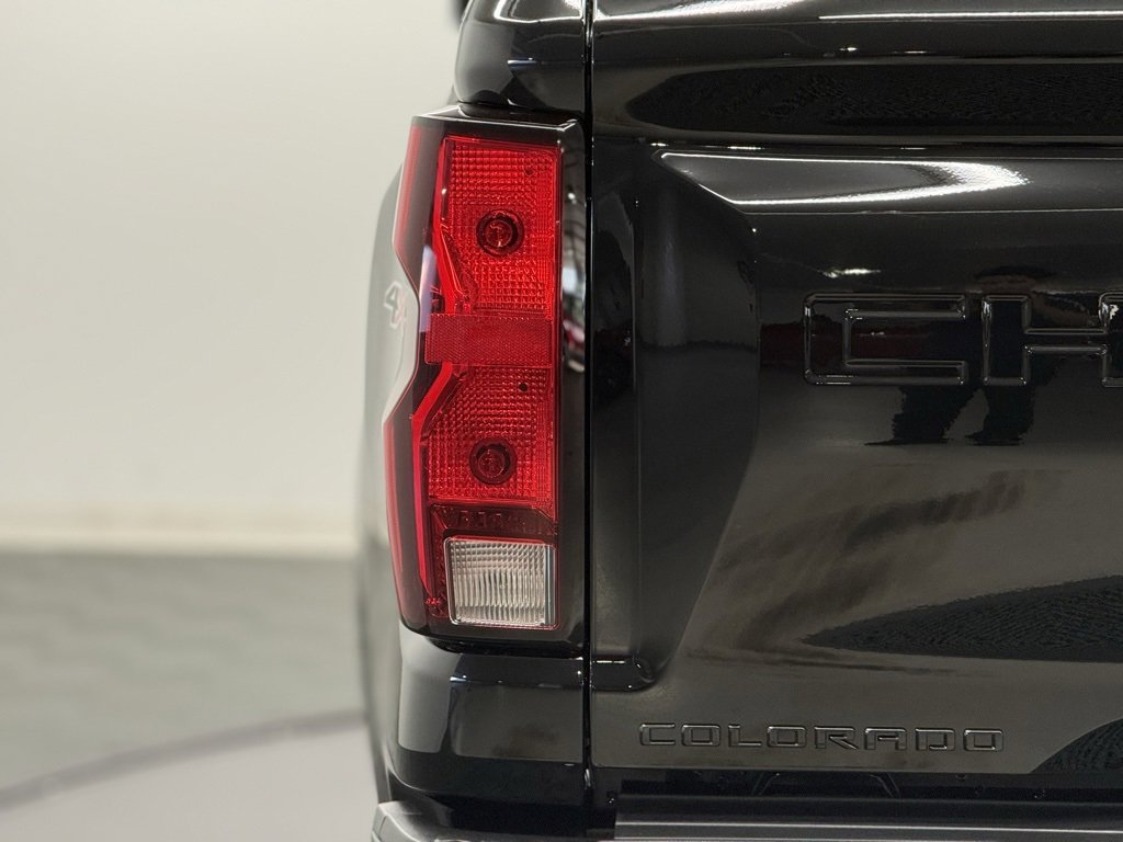 Used 2026 Chevrolet Colorado LT w/ Advanced Trailering Package image 9